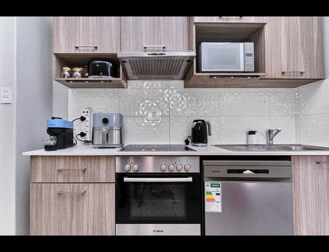 1 BEDROOM PROPERTY TO RENT IN ROSEBANK